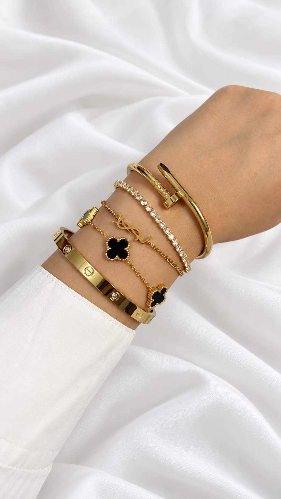 Coffret Éclat Royal – 5 Bracelets Dorés 👑✨
